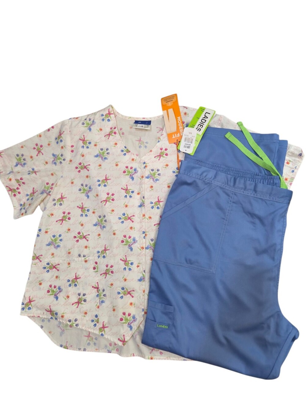 1109 Flowers Scrub Set